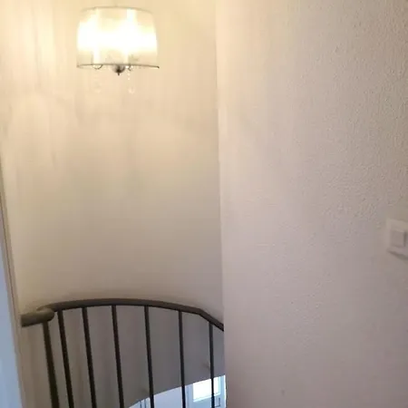 Seaside Terrace With Jacuzzi In *