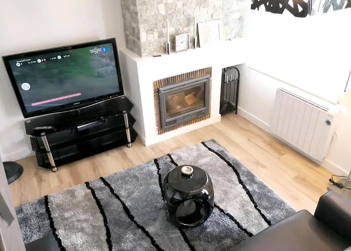 Appartement Charming In With Sea And Mountain Views *