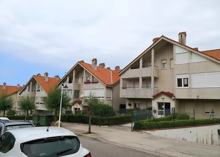 Charming In With Sea And Mountain Views