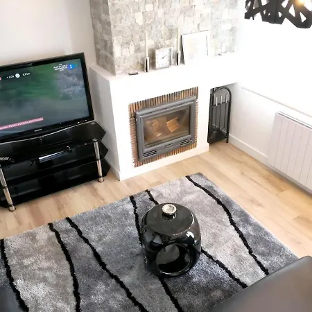 Apartman Charming In With Sea And Mountain Views *