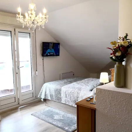 Charming In With Sea And Mountain Views Appartement *